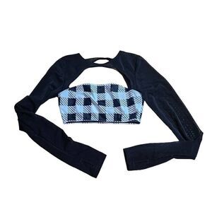 Beach bunny fit womens Sz S/M slim black white mesh sleeves workout top